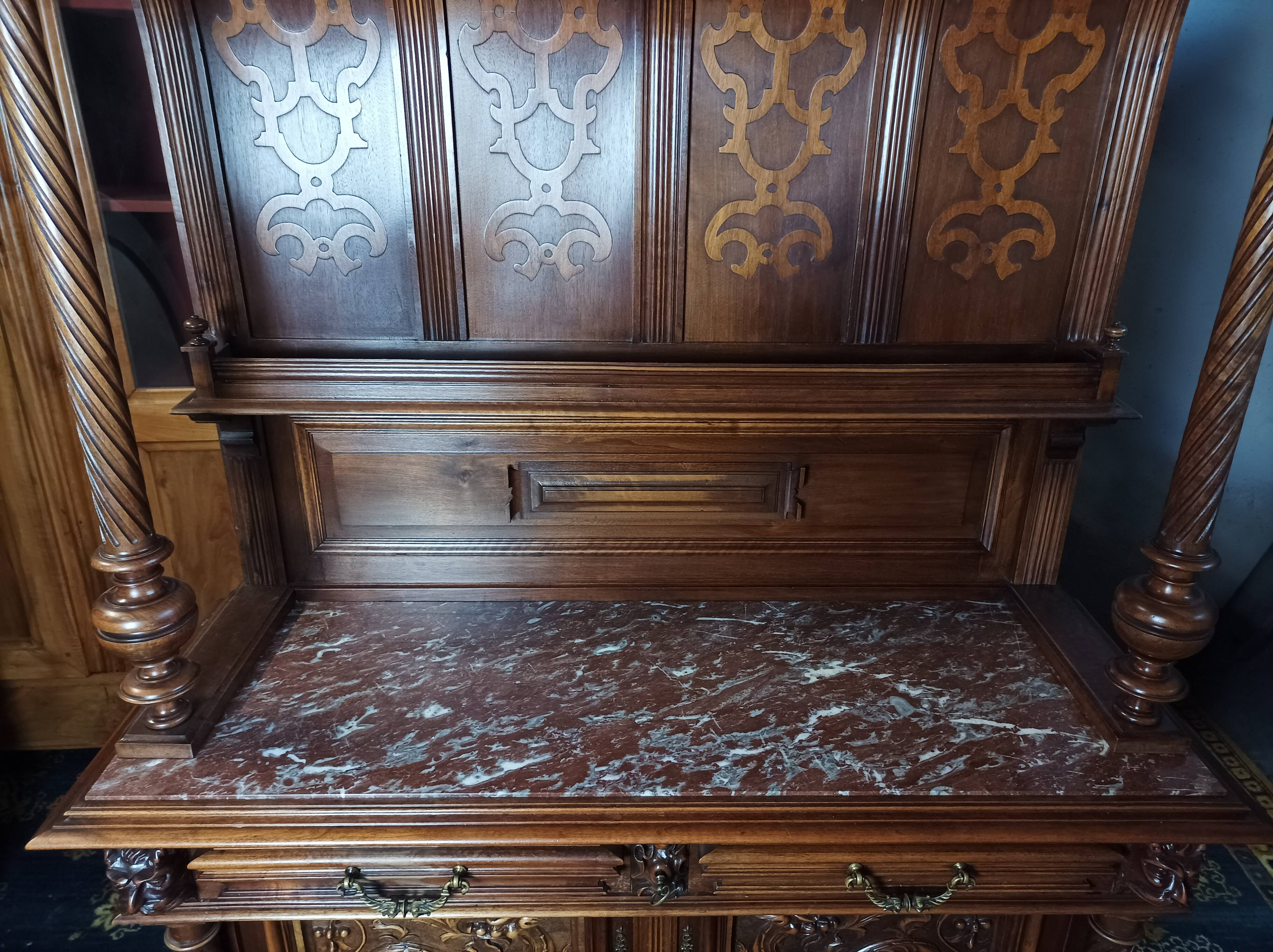 Buffet served Renaissance walnut