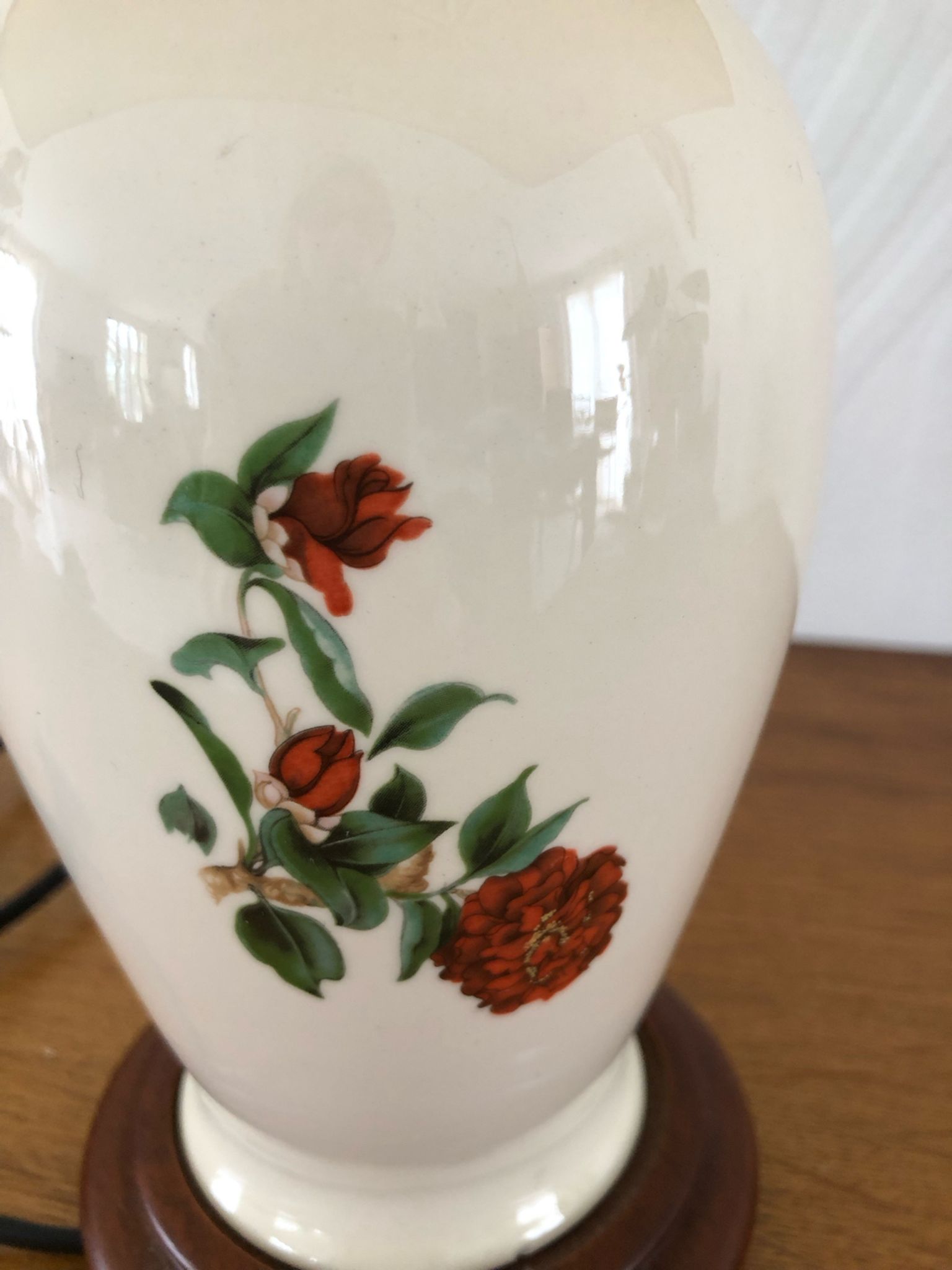 Bedside lamp vintage ceramic foot floral decoration