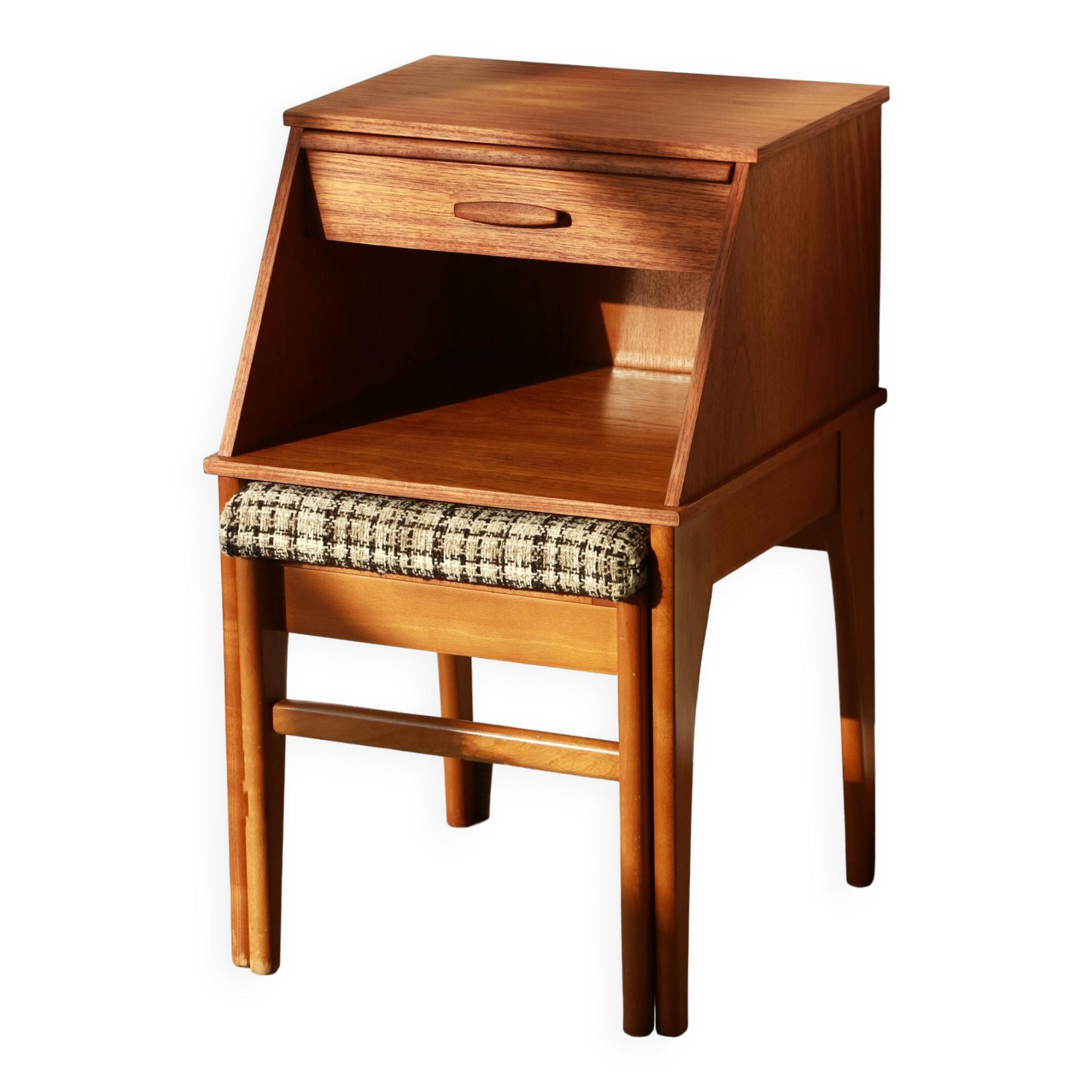 Vintage seat - old telephone cabinet - chippy seats