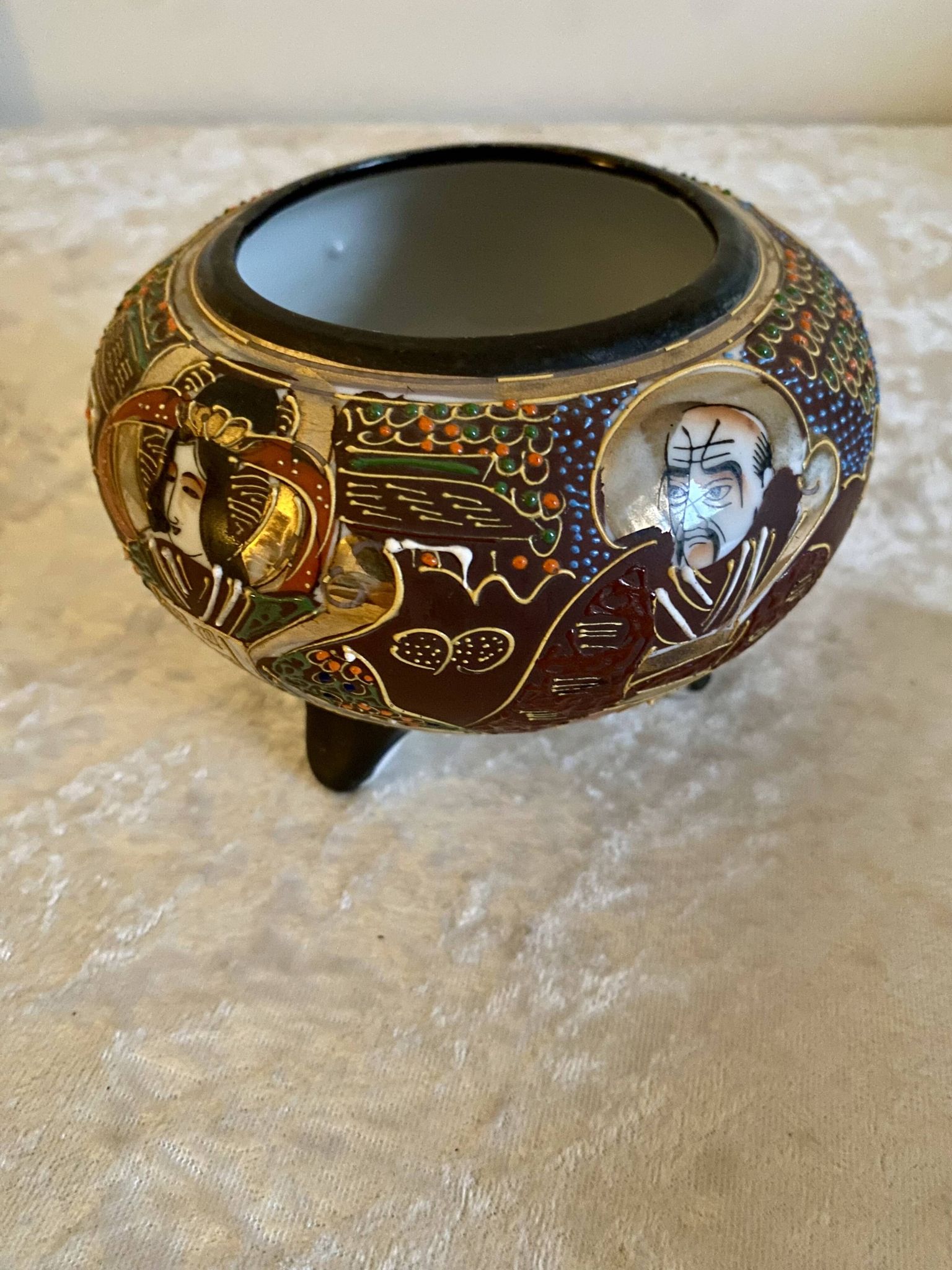 Bowl / tripod globular Japanese cup