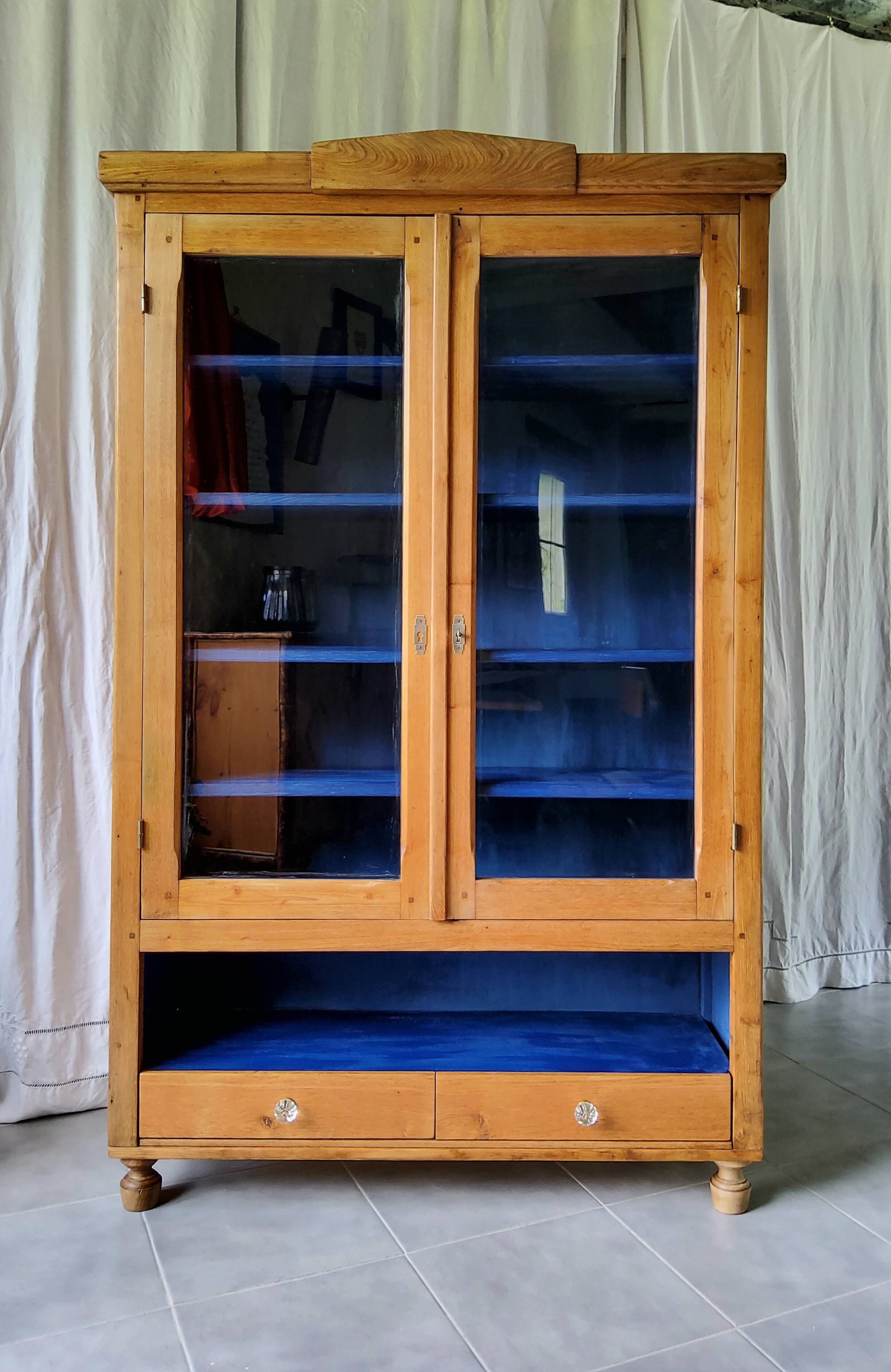 Glass-fronted bookcase
