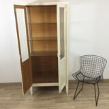 Armoire parisienne vitrée
