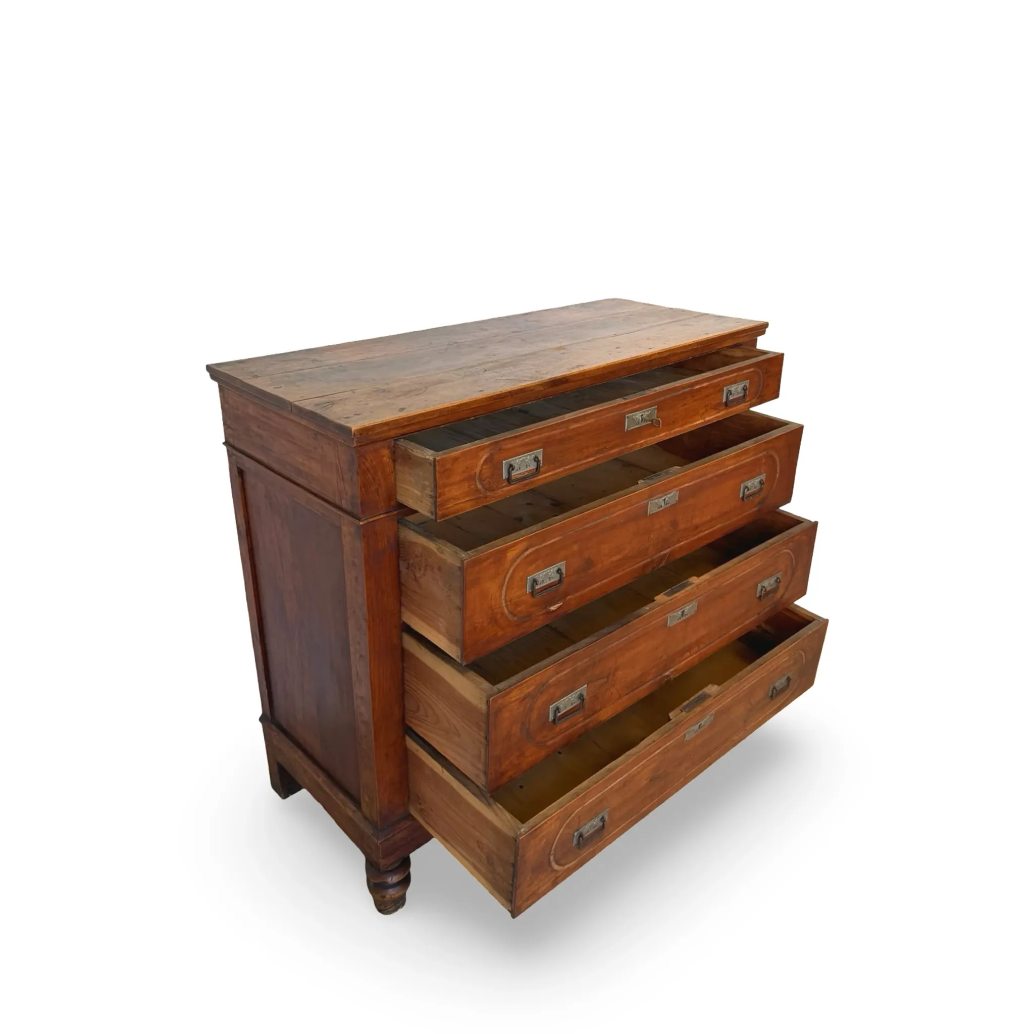 Antique Italian walnut chest of drawers dating to the late 19th centur