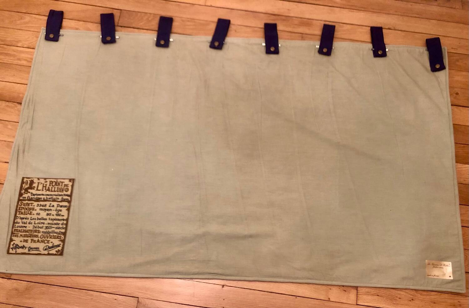 Halluin stitch tapestry