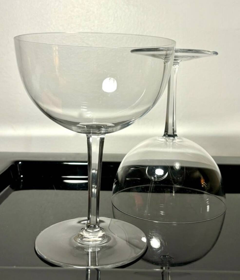 2 tasting champagne glasses Baccarat