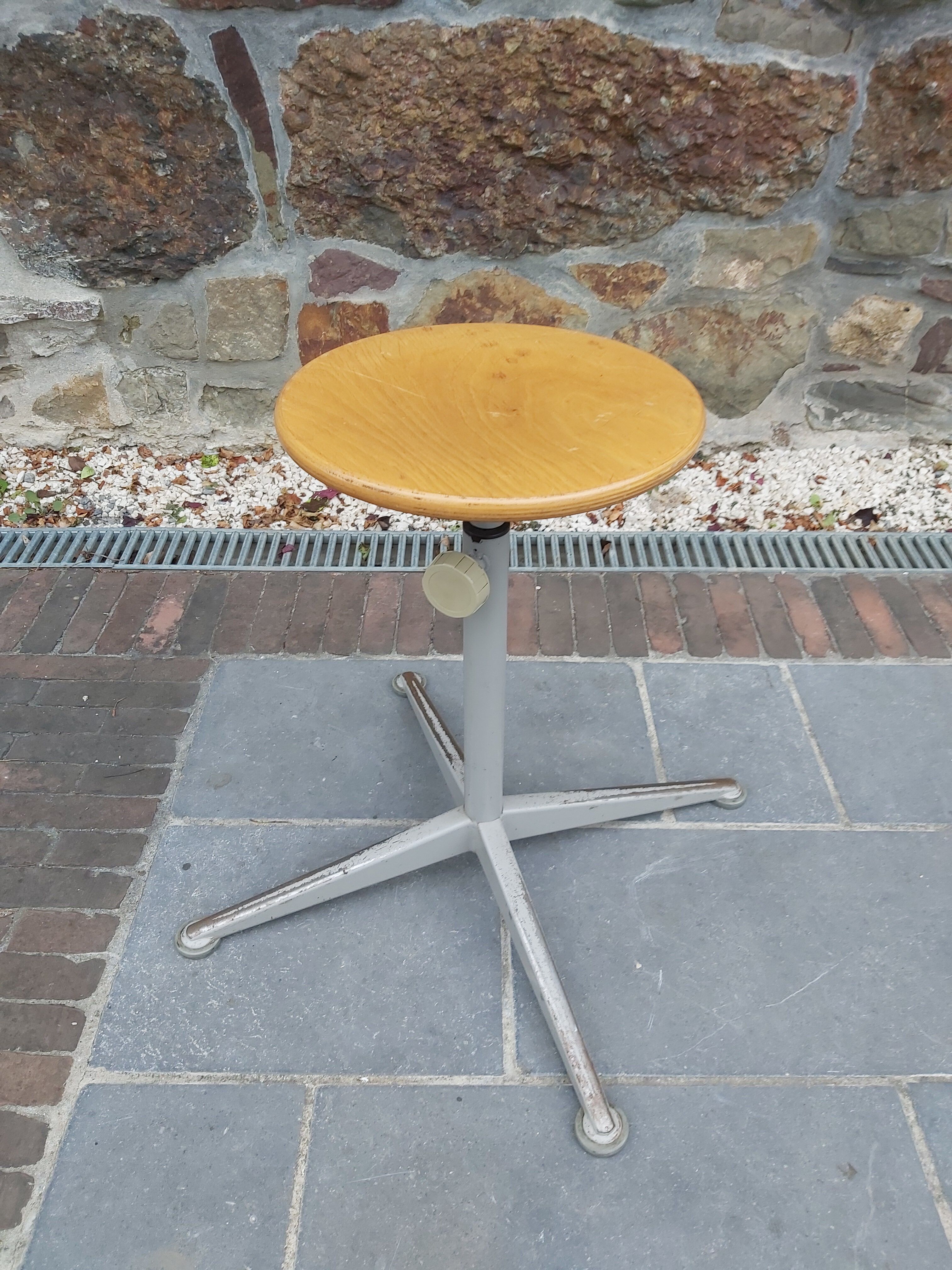 Architect's stool designed by Friso Kramer, 60s