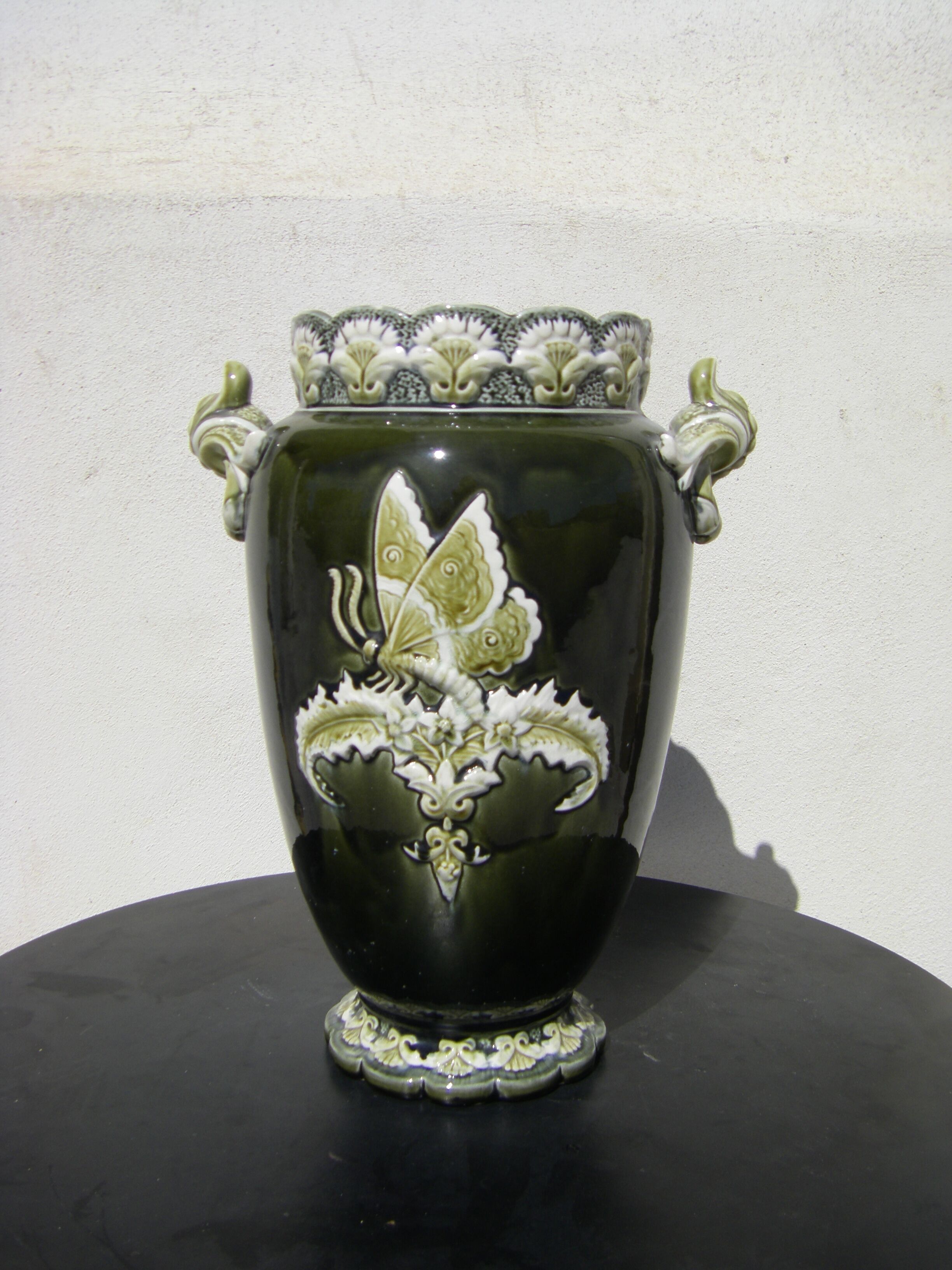 Old slip vase by A.G. de Bruyn for Fives (Lille)