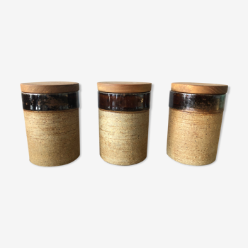 Set of 3 sandstone spice pots