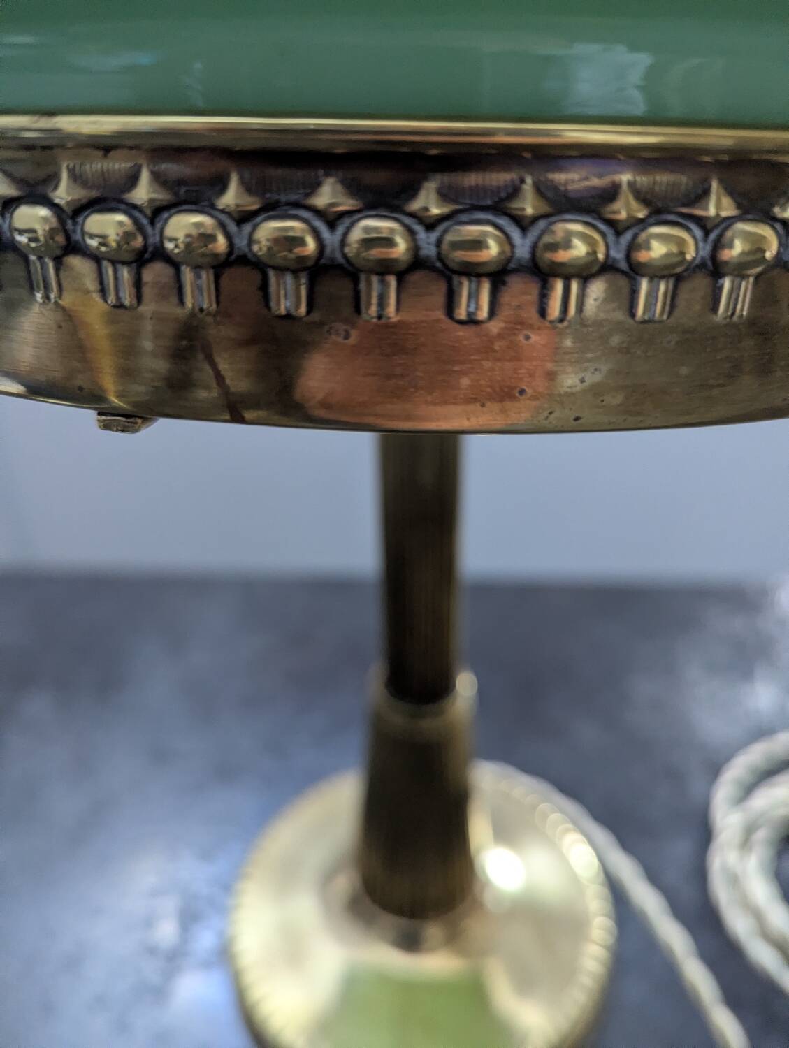 Antique Second Empire Napoleon III table lamp, 1870, brass and opaline glass