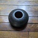 Vase en céramique artisanale japandi