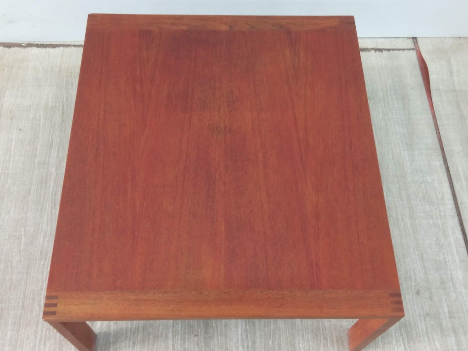 Olé Gjerlov Knudsen coffee table for France & sound