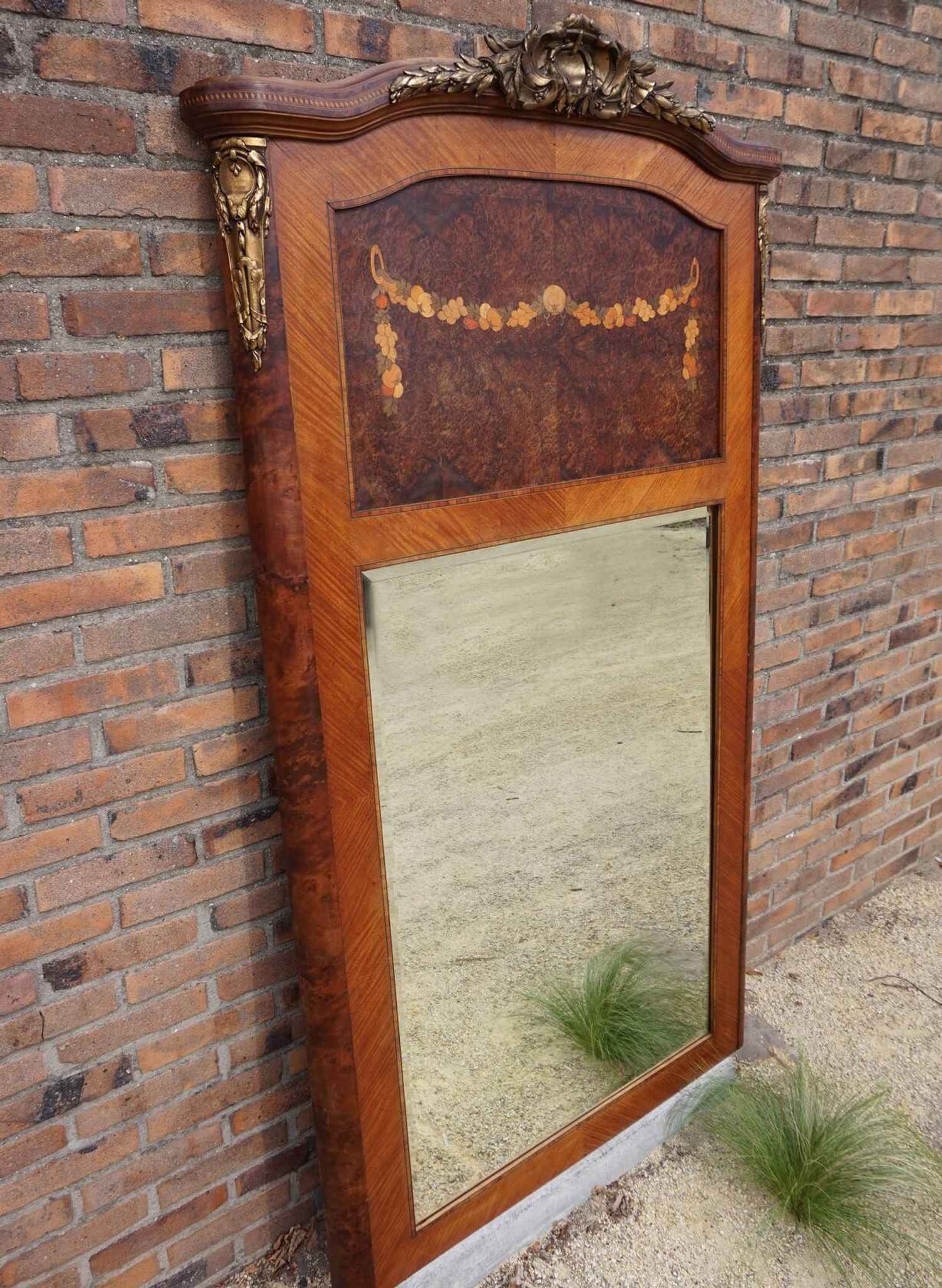 Grand miroir de cheminée français du 19ème siècle