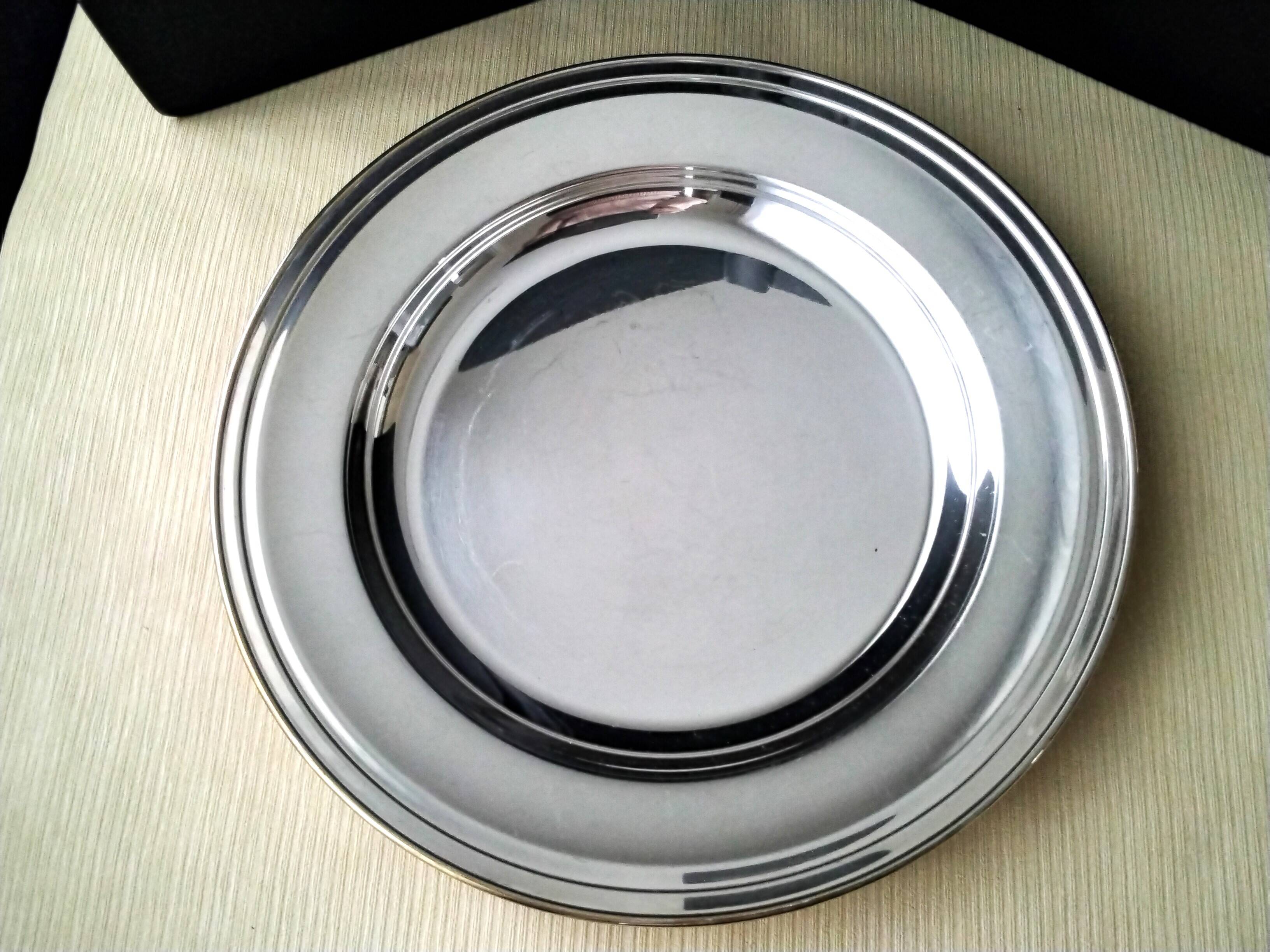 Half hollow serving dish in silver metal 32.5 cm