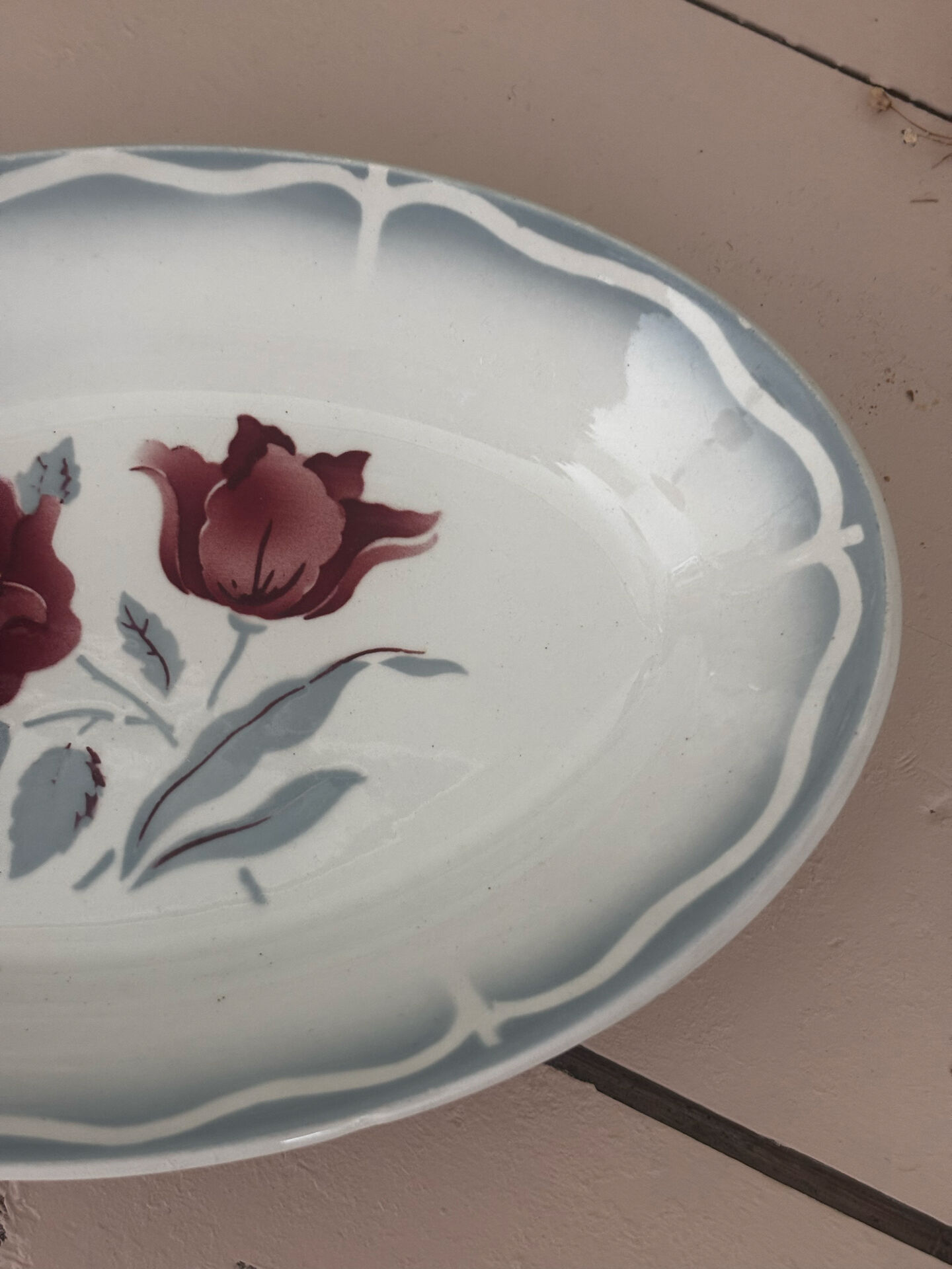 Old earthenware dish from Digoin Sarreguemines Alesia