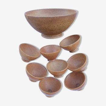 Bowl and sandstone bowl