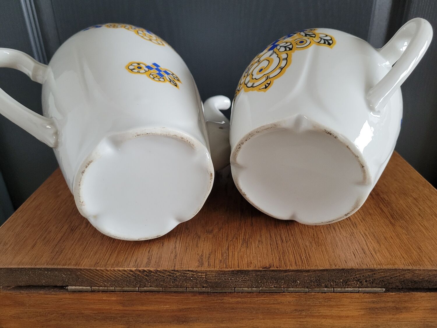 Sugar bowl and coffee pot