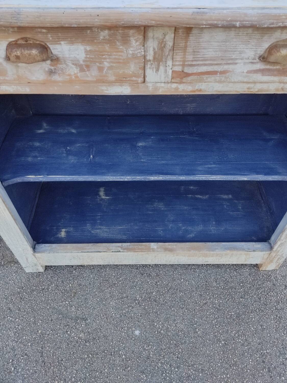 Bibus workshop furniture