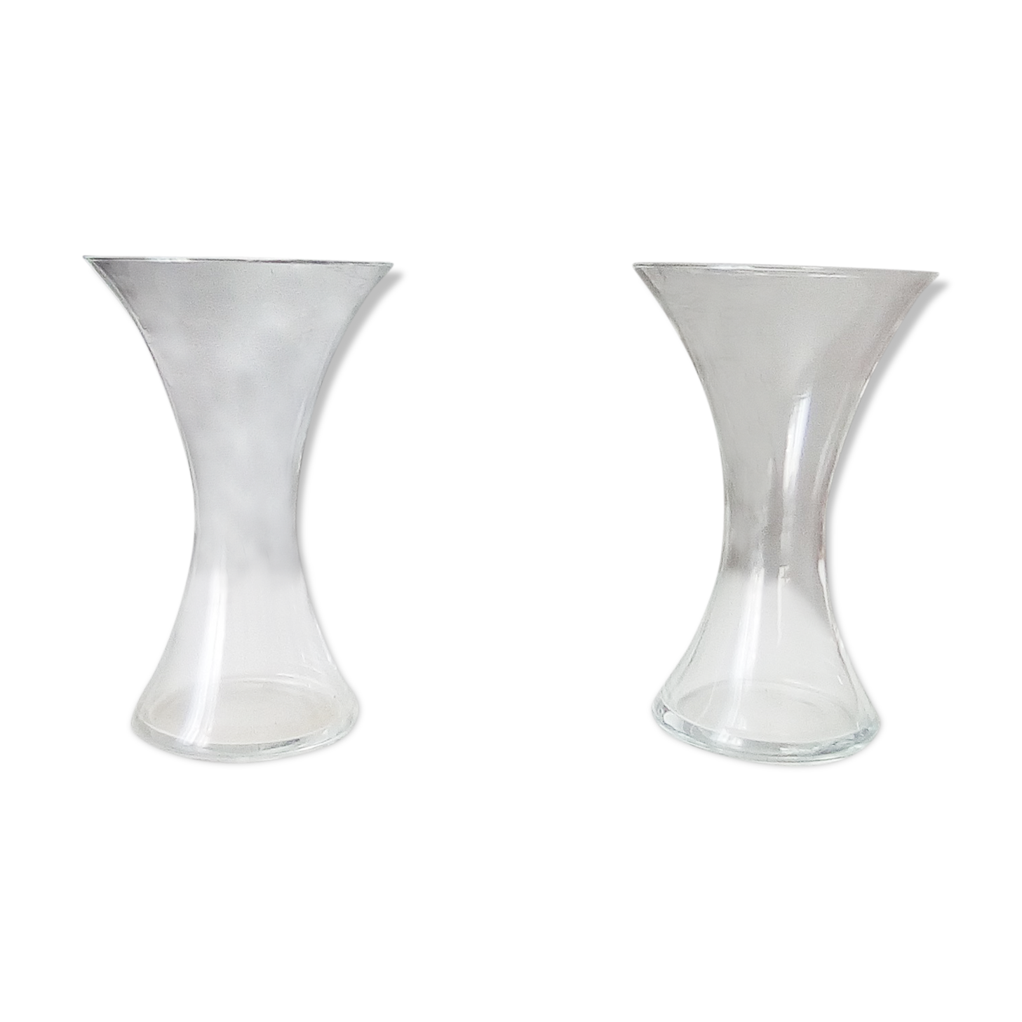 Pair of transparent glass vase