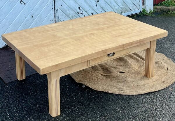 Table basse de ferme rénovée en bois massif brut 1 tiroir