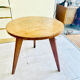 Petite table basse tripode vintage, années 60