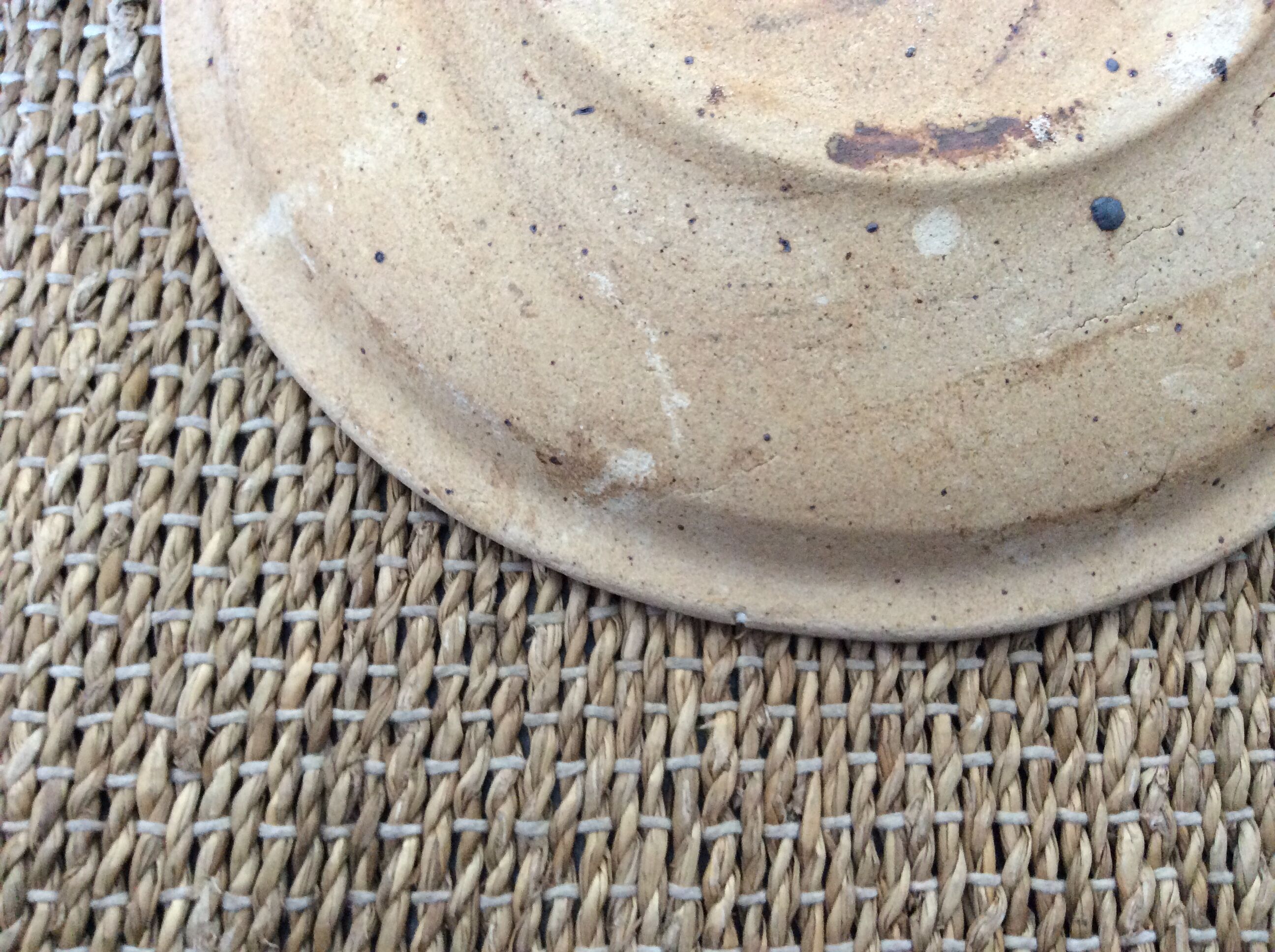 Set of stoneware plates