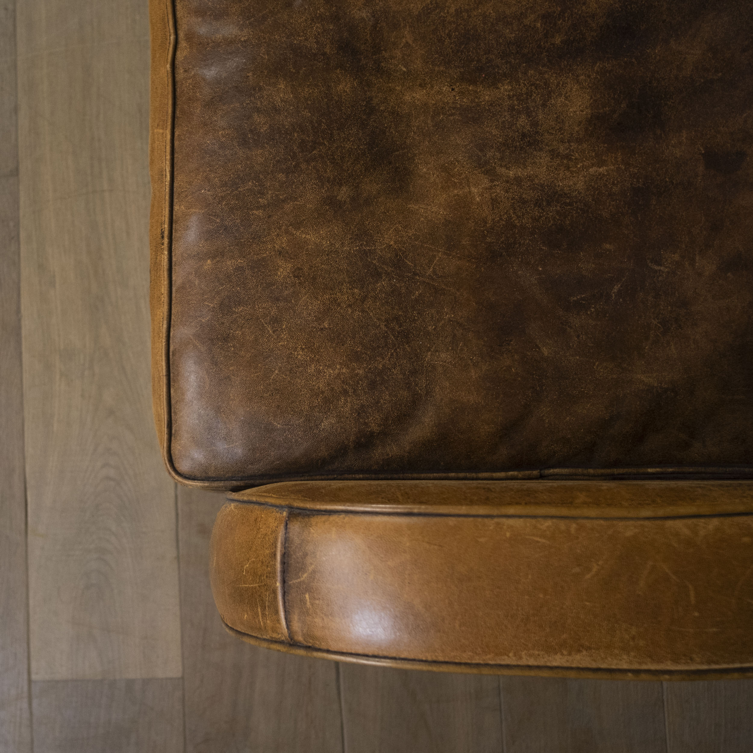 Art Deco Sofa Dutch Sheepskin