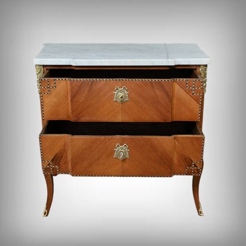 Petite Commode en Acajou, style Transition Louis XV / Louis XVI – Début XXe
