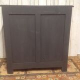 2-door buffet