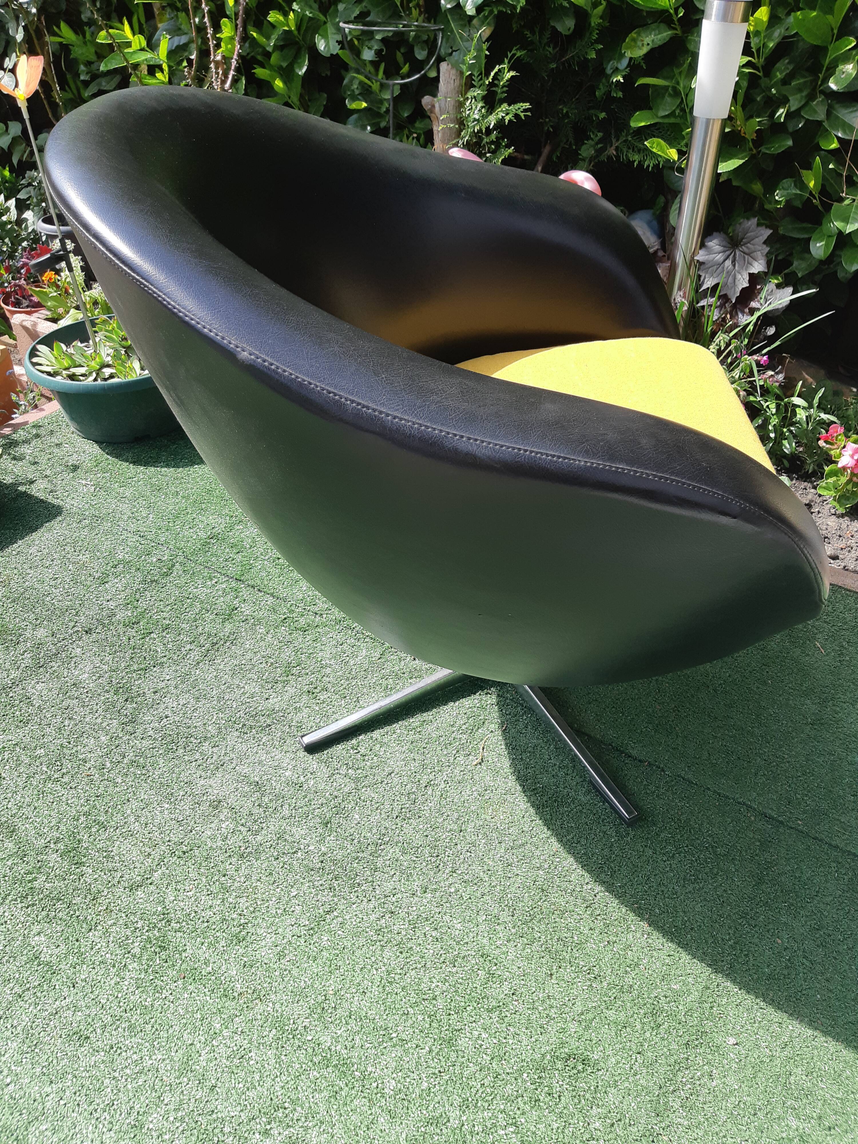 Vintage swivel armchair