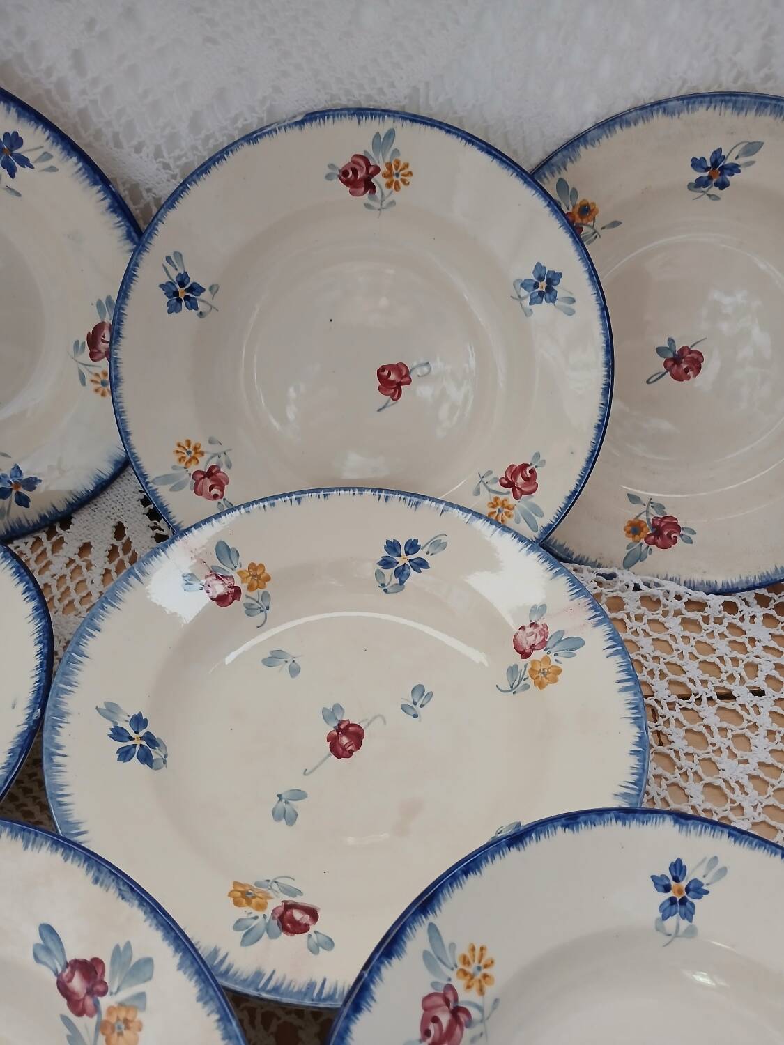7 Digoin and Sarreguemines soup plates