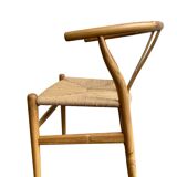Chaise rétro en rotin avec cordon