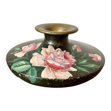 Vase signé en terre cuite peinte avec motifs de roses, années 1950-1960