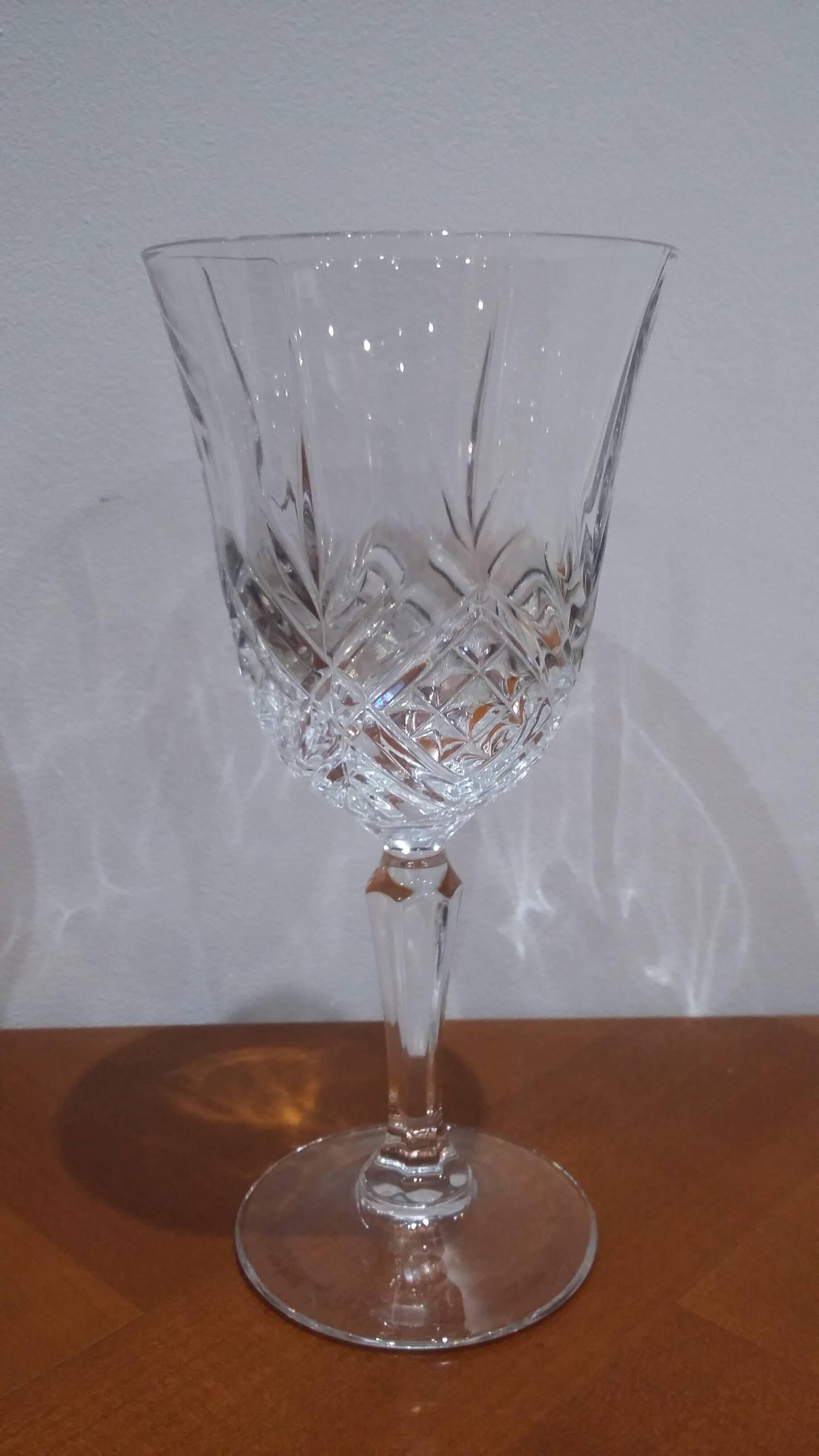 Set of 6 cut crystal wine glasses