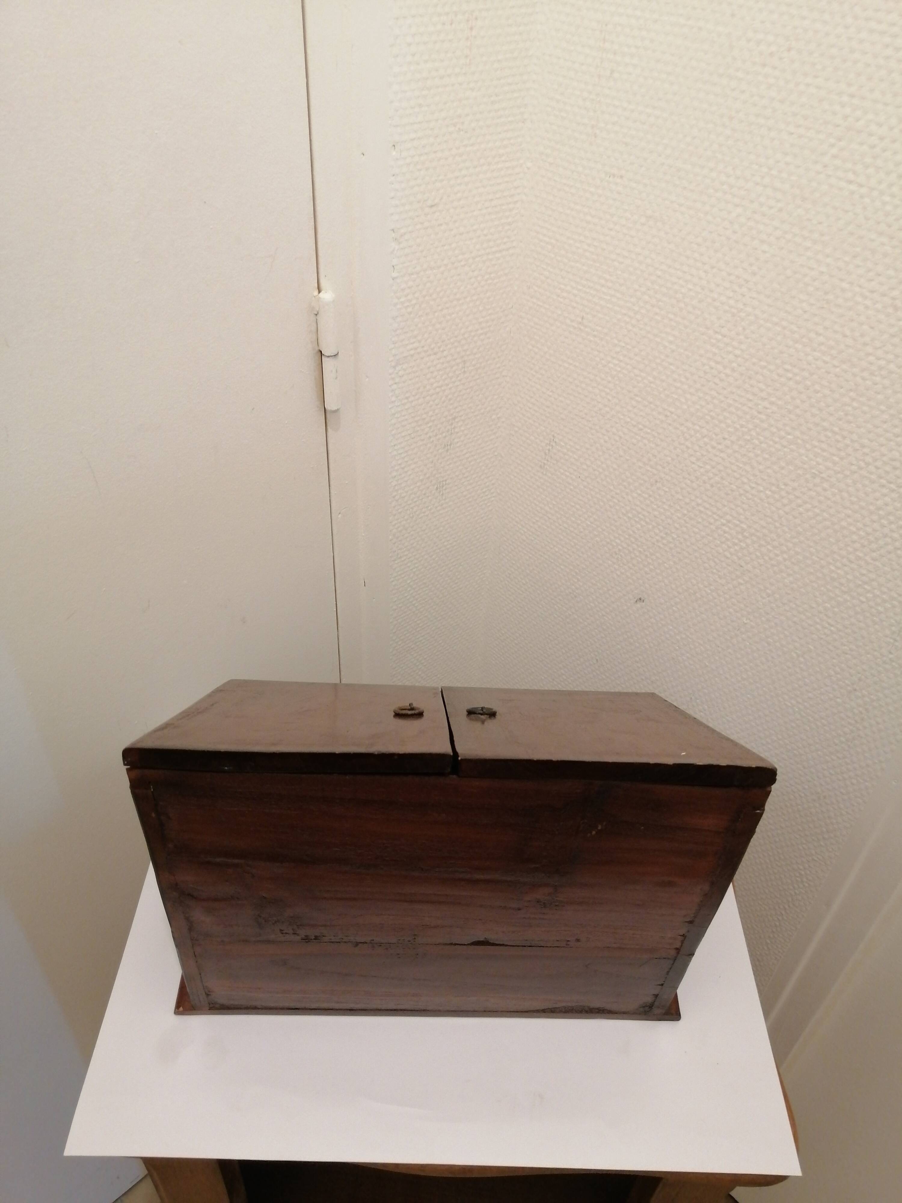 Vintage solid wood mail holder