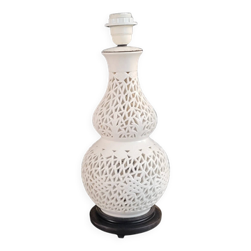 Lampshade in perforated ceramic