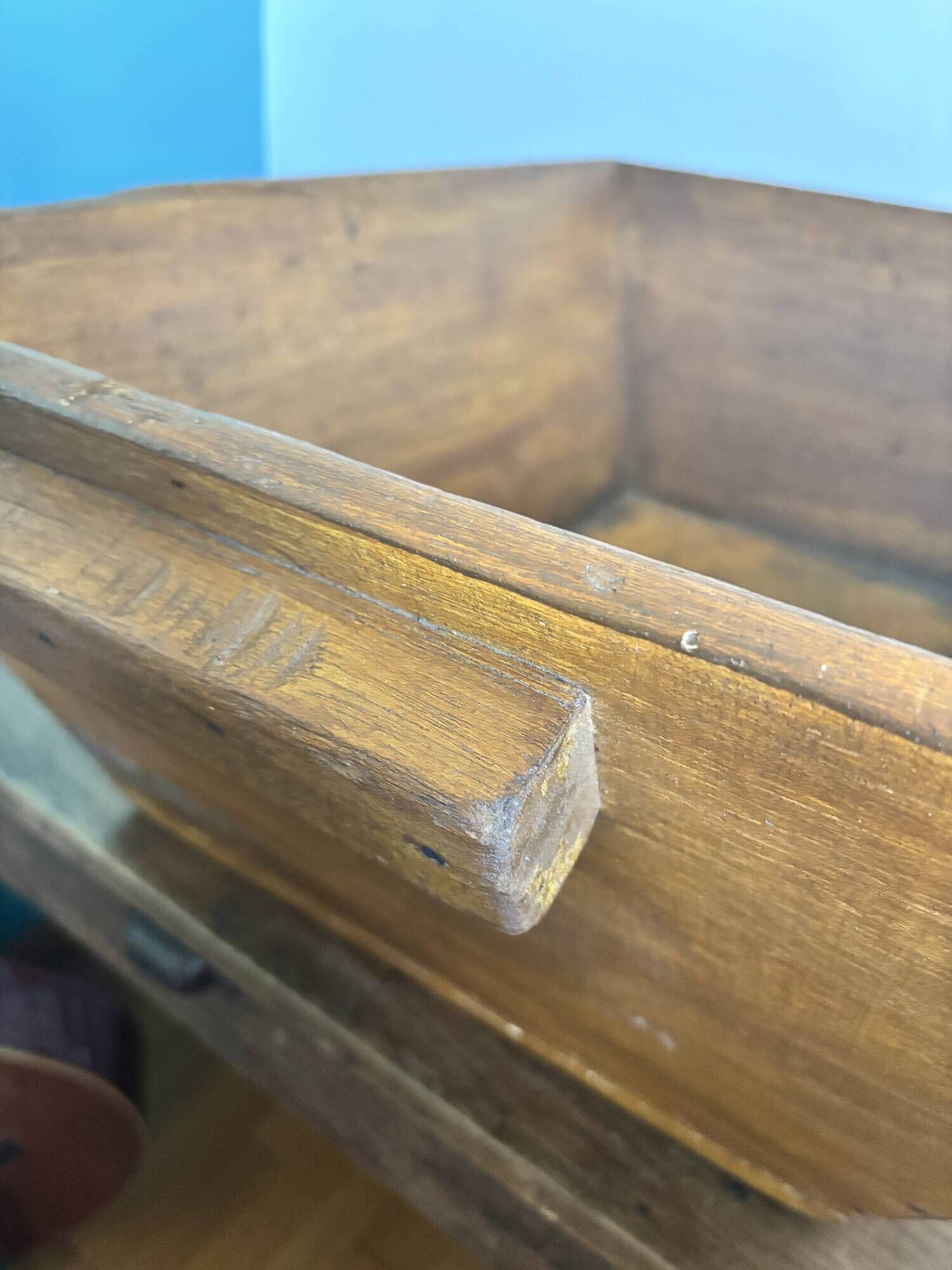 Large vintage wooden dough trough – 65 × 50 cm
