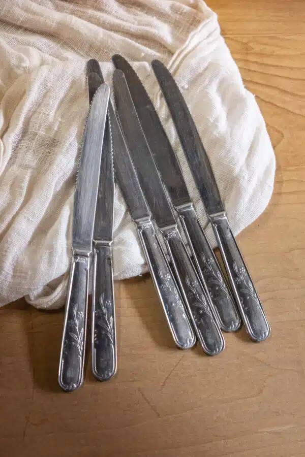 Set of 6 metal knives "André"