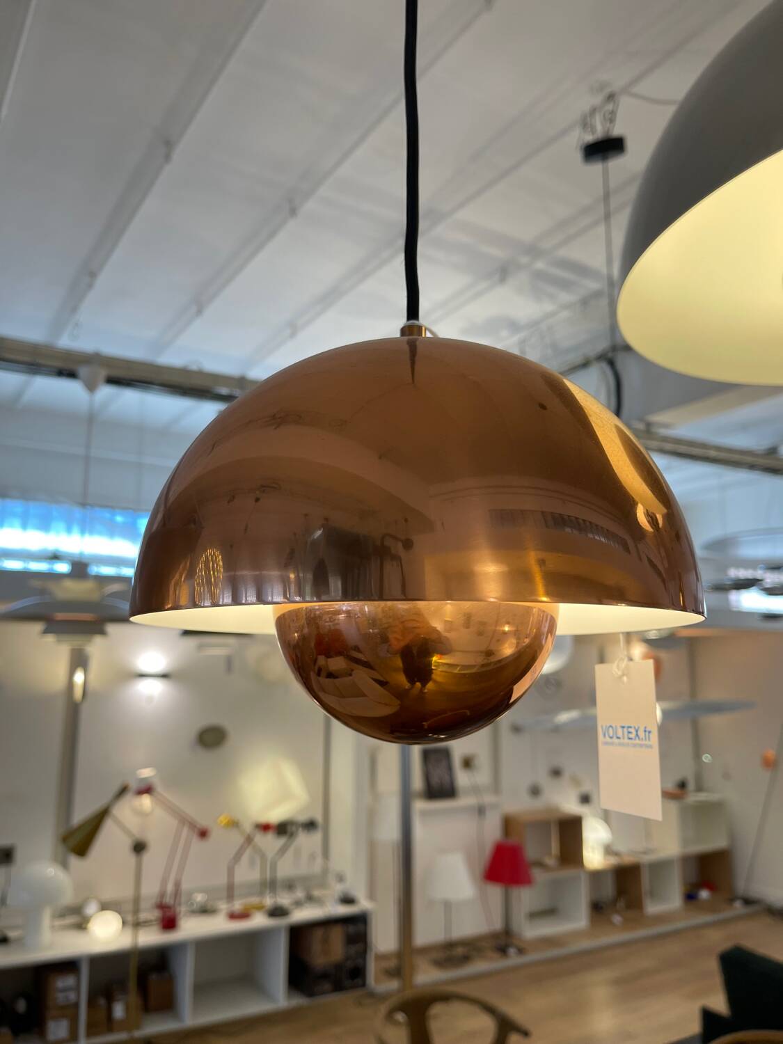 Flowerpot VP1 Copper Suspension - &tradition