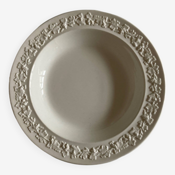 Neo classic Wedgwood plate fine earthenware Etruria Barlaston 19th