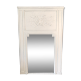 Fireplace trumeau mirror decorated with the attributes of music