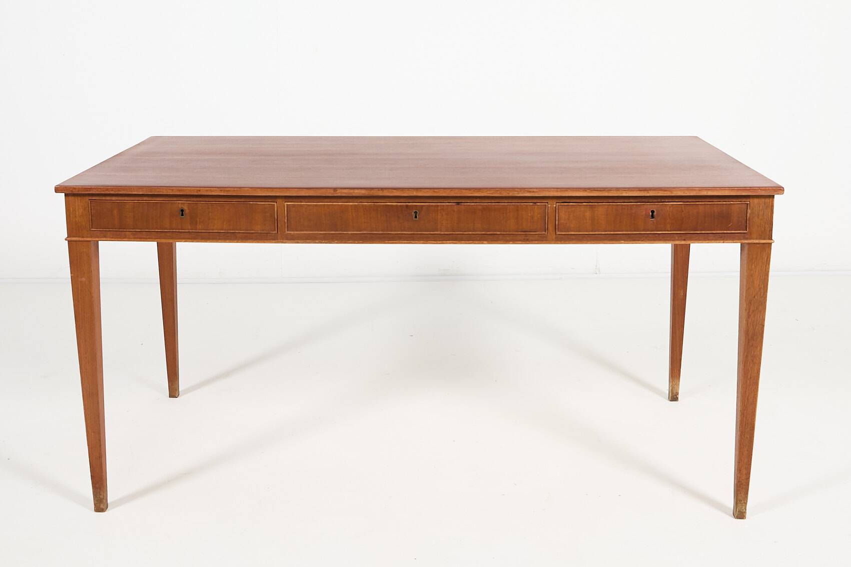 Bureau en acajou de Frits Henningsen, Danemark des années 1950