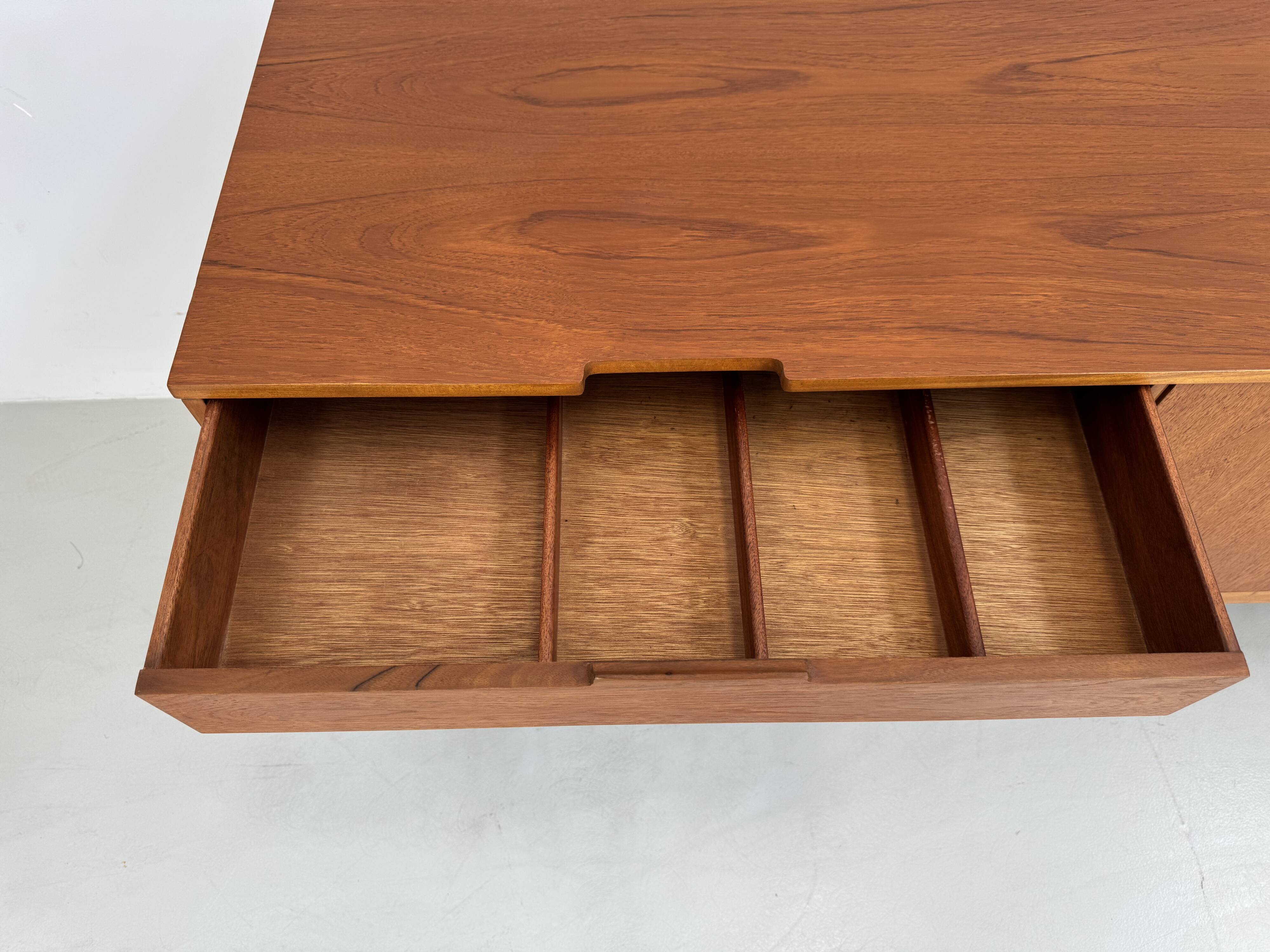 Vintage sideboard by Nathan 1960's.