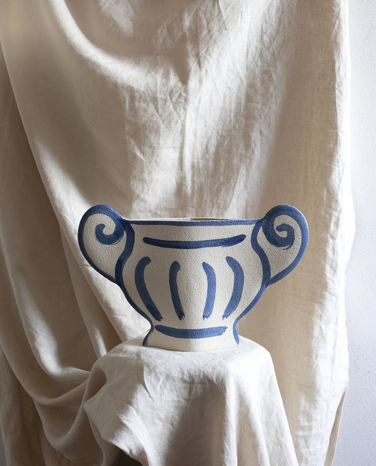 Ceramic Vase 'Greek Cup'