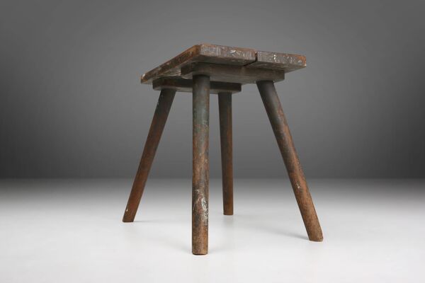 Tabouret de peintre français industriel en bois avec riche patine des années 1930