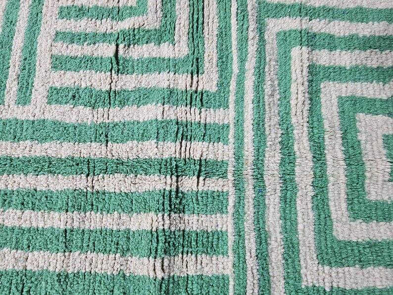 Handmade natural wool rug, size 140 x 260 cm.