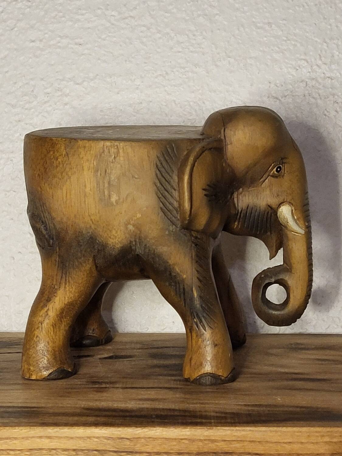 Elephant plant holder