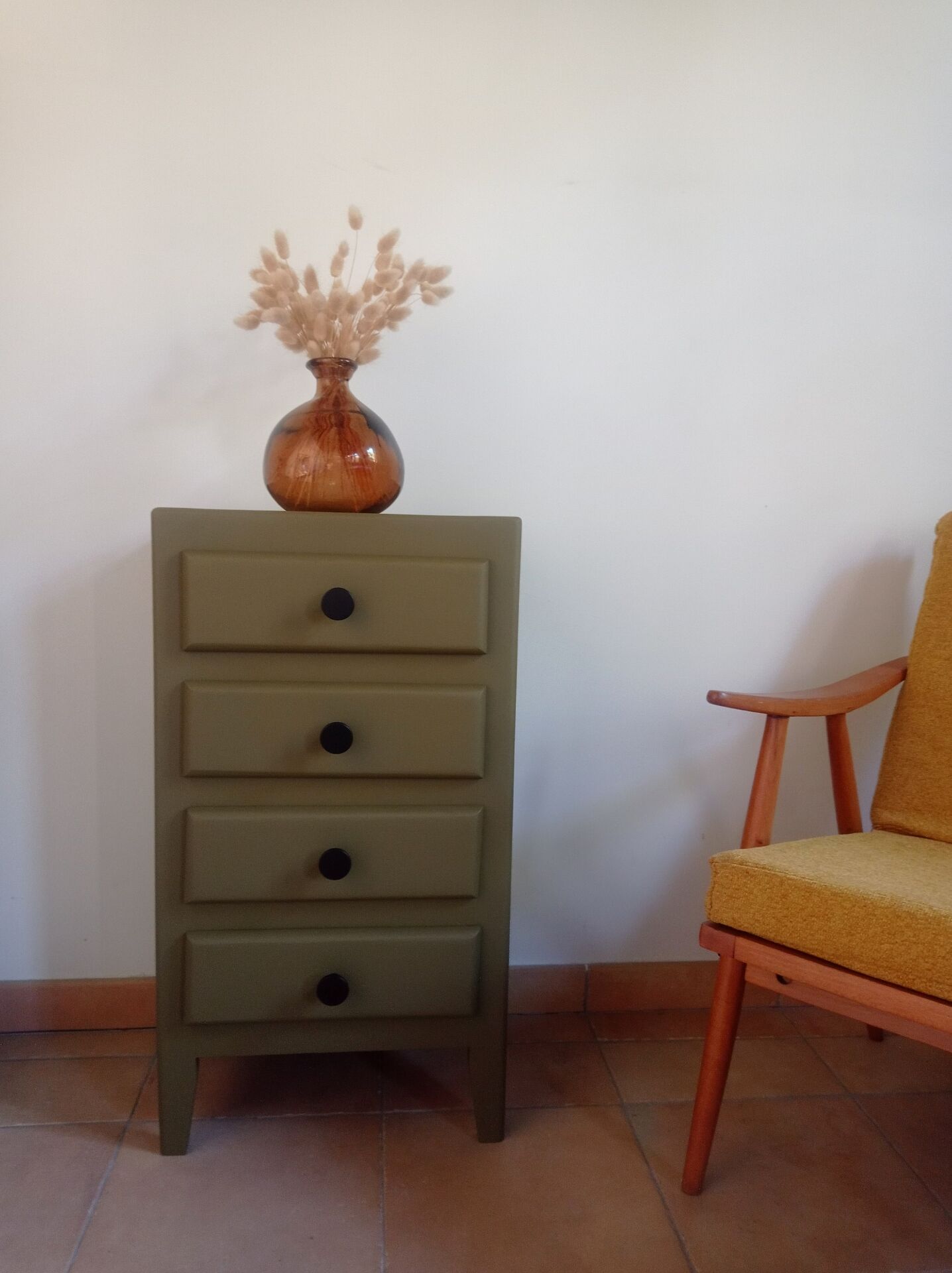 Chiffonnier vintage