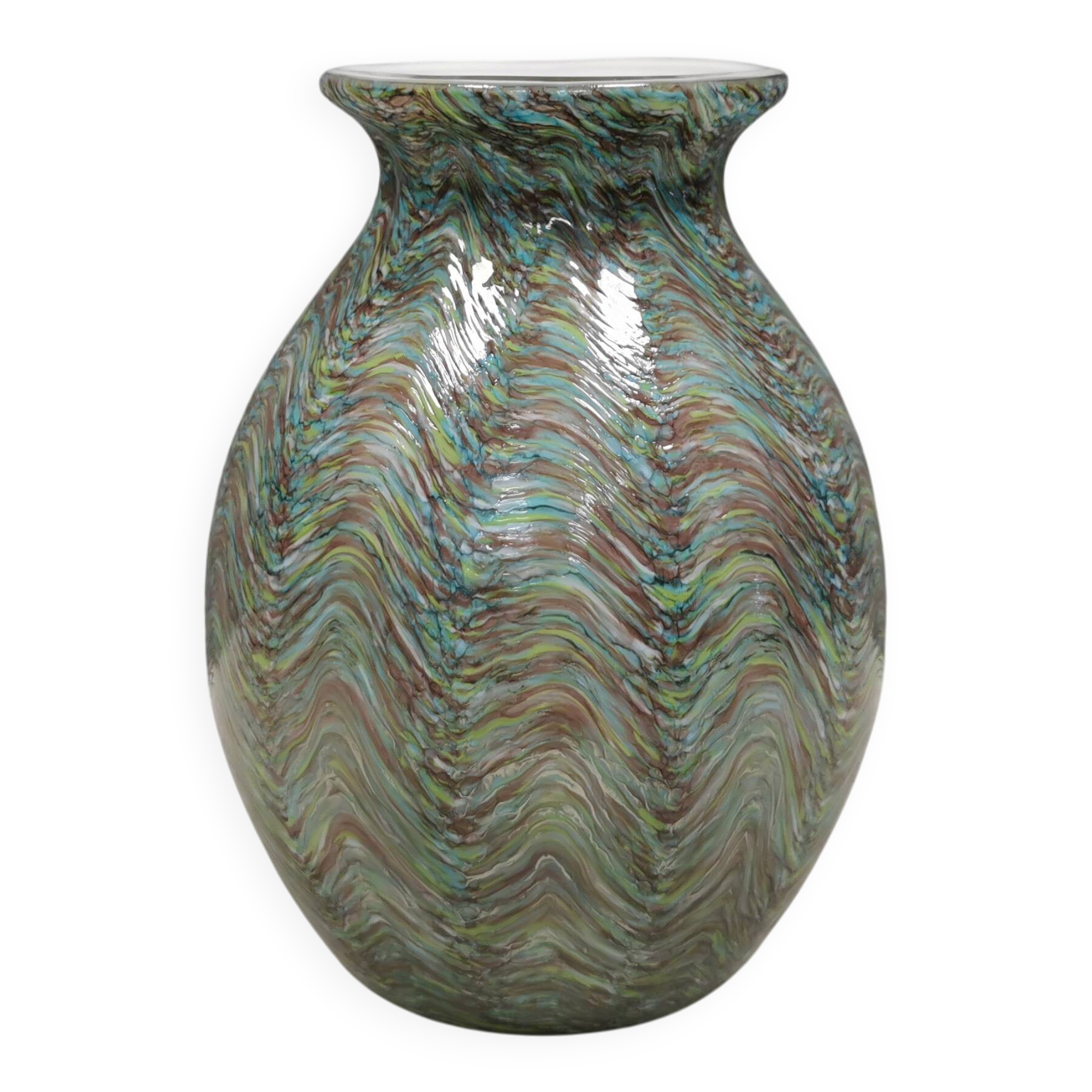 Vase magnifique en 3 couches de verre.