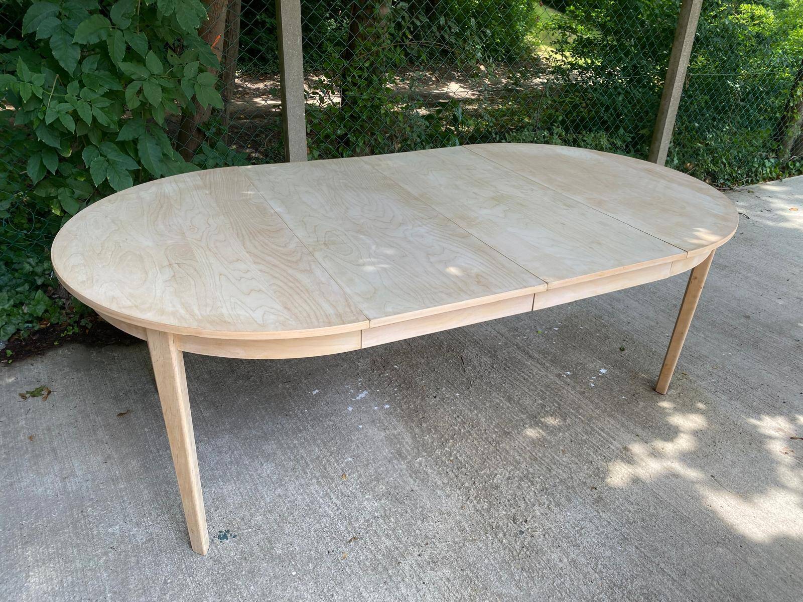 Table à manger scandinave ronde extensible rénovée en bois brut 210cm
