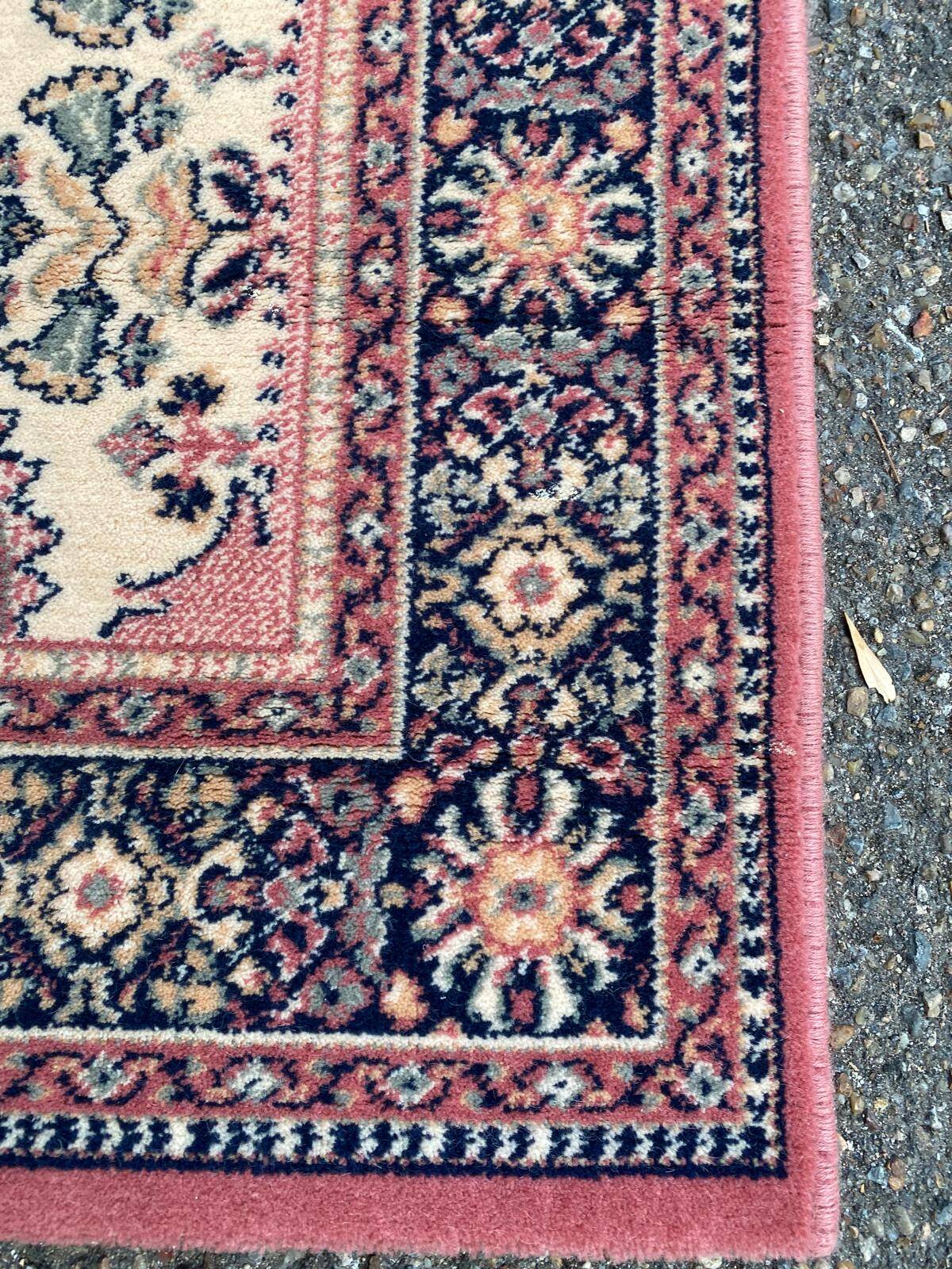 Persian Kirman style bedside rug Saint-Maclou 68.5x137cm
